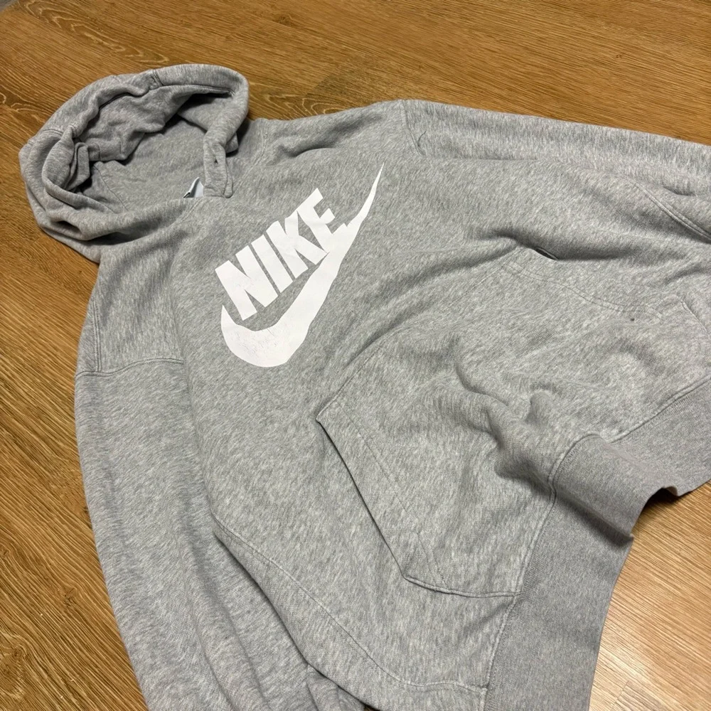 Nike Gray Hoodie - Picture 2 of 8